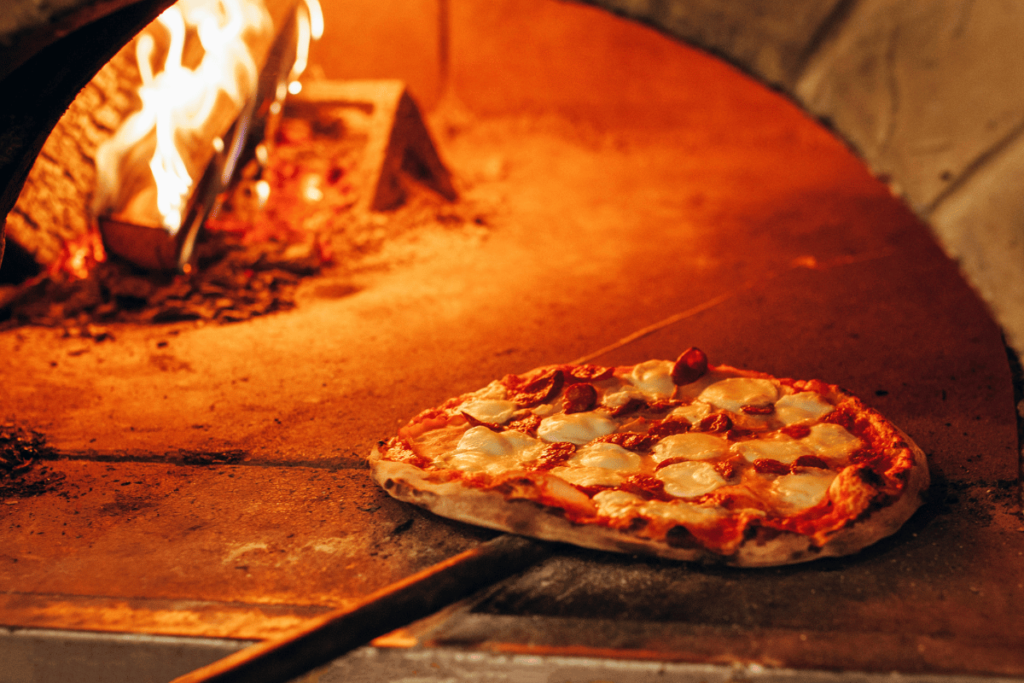 wood fired pizza in breckenridge